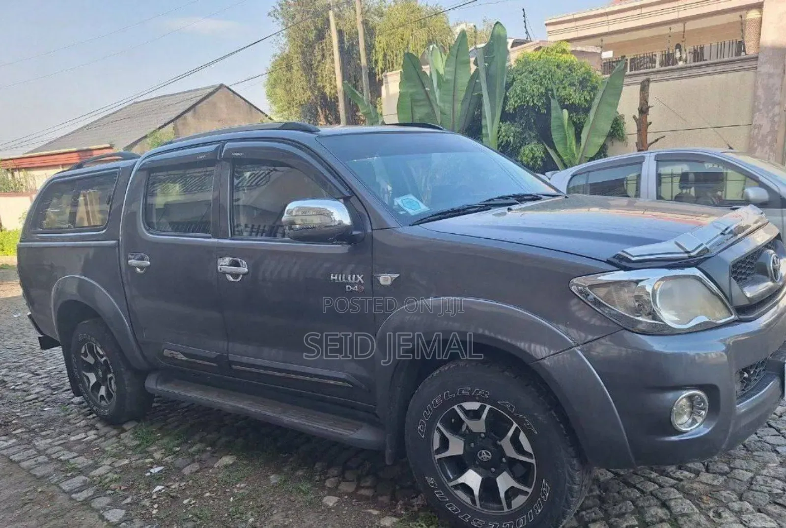 Toyota Hilux 2011 Gray