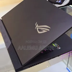 New Laptop Asus ROG Strix G17 16GB AMD Ryzen 9 SSD 1T
