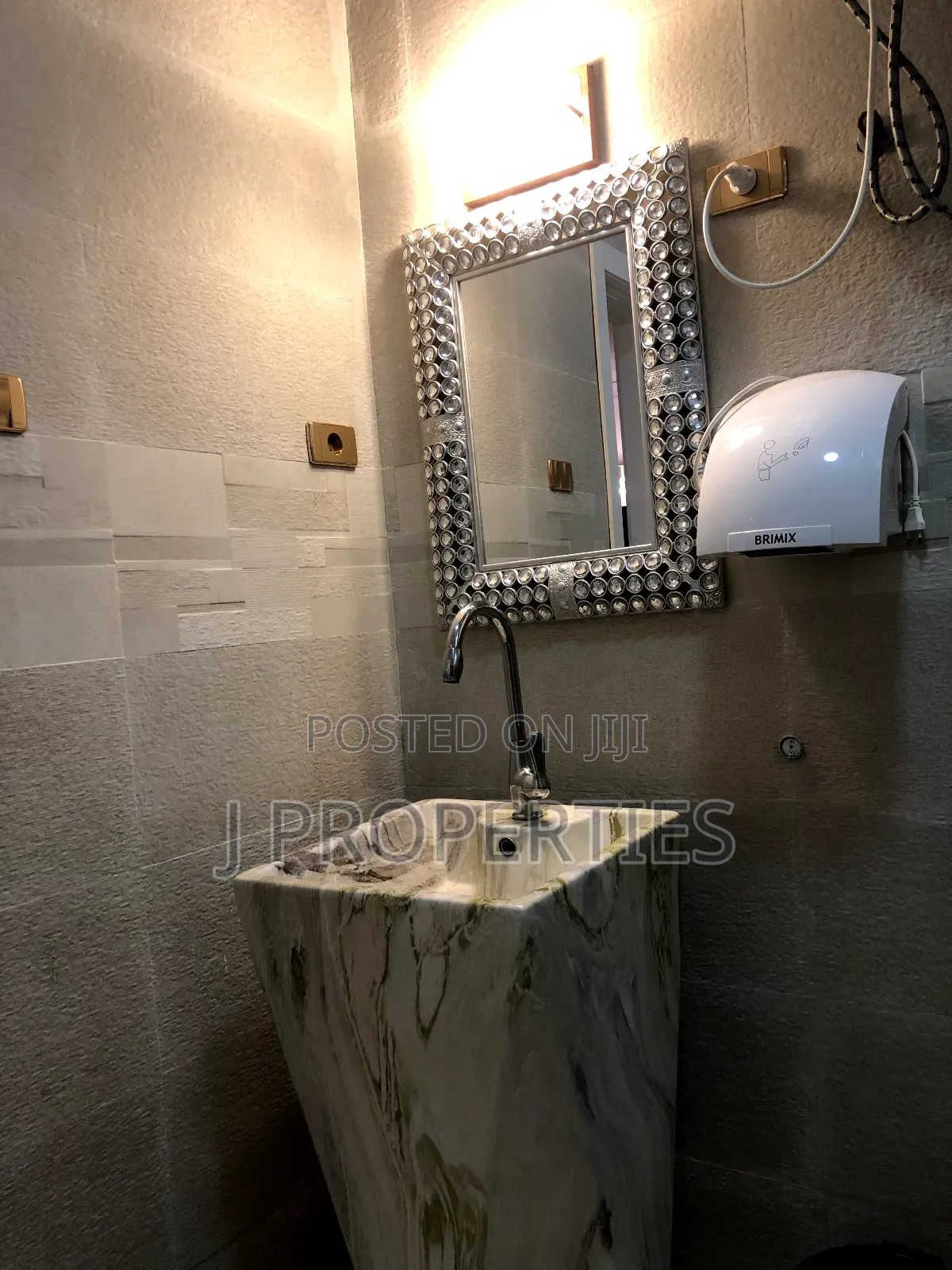 Furnished 3bdrm Apartment in Kirkos for rent