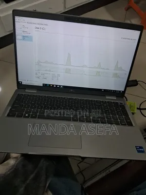 Photo - New Laptop Dell Latitude 5540 16GB Intel Core I7 SSD 512GB