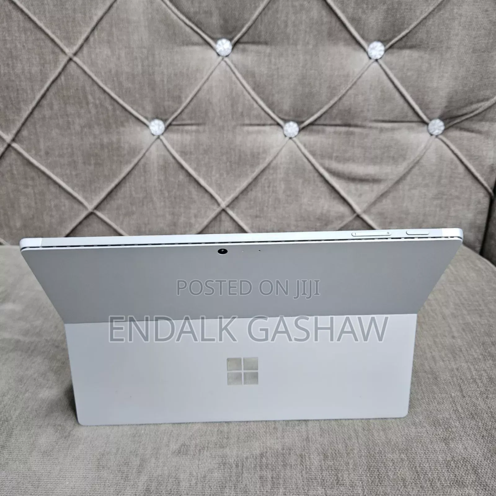 New Laptop Apple MacBook 8GB Intel Core I7 SSD 256GB