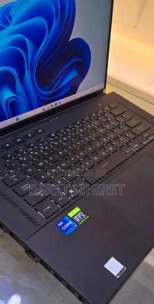 New Laptop Asus ROG Strix G16 G614 16GB Intel Core I7 SSD 512GB