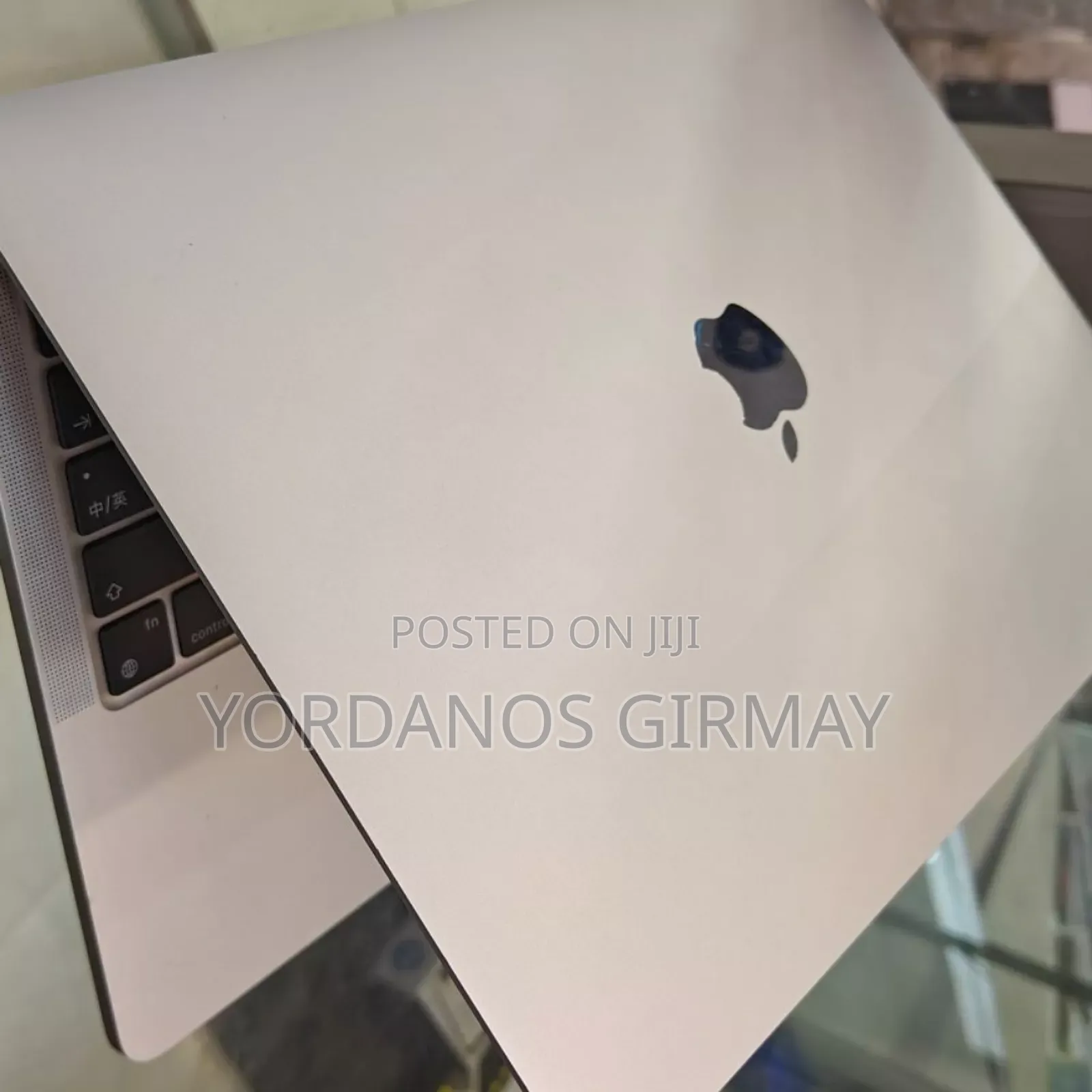 New Laptop Apple MacBook Pro M1 16GB SSD 512GB