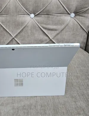 New Laptop Microsoft Surface Pro 6 8GB Intel Core I7 SSD 256GB