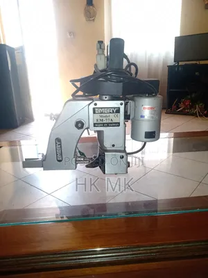 ማዳበሪያ ማሸጊያ ለምንጣፍ መስፊያ የሚሆን ማሽን