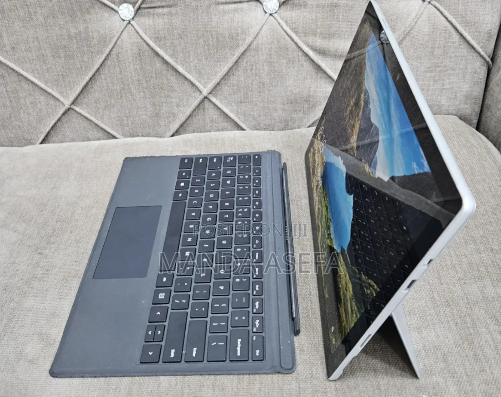 New Laptop Microsoft Surface Pro 6 8GB Intel Core I7 SSD 256GB