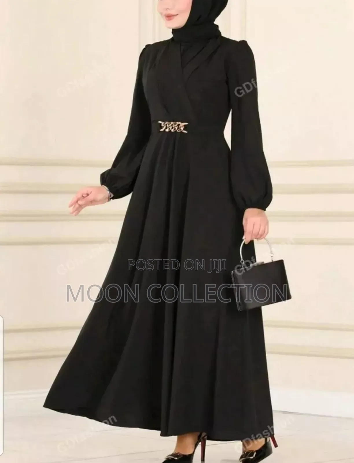 Fashionable Women's Dress