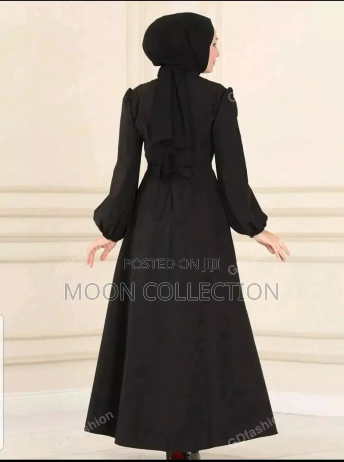 Fashionable Women's Dress