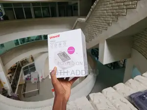 Photo - Digital Blood Pressuer Monitor半年digital Bp Monitor New