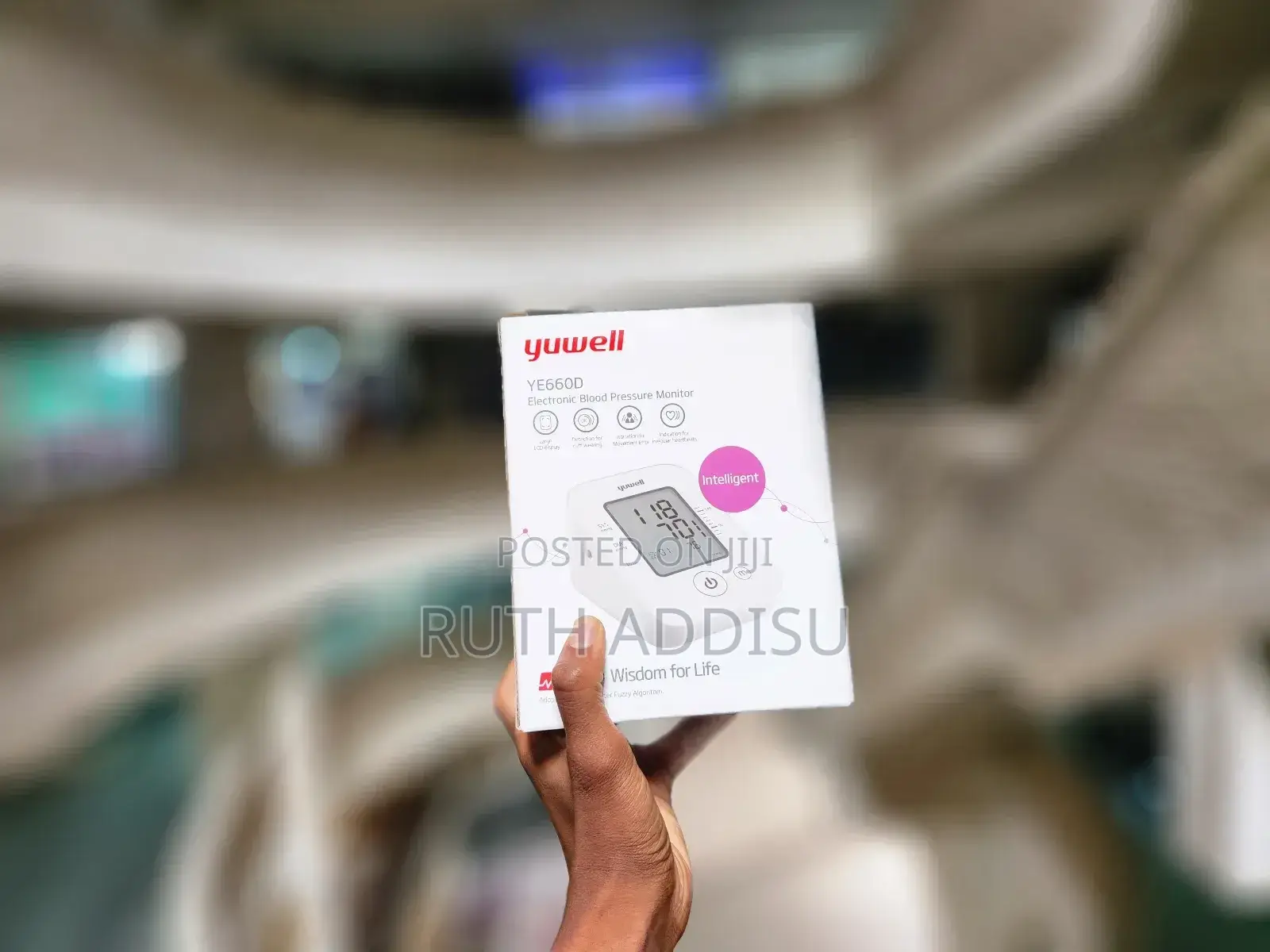 Digital Blood Pressure Monitor當時digital Bp Monitor Medical