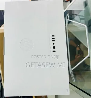 New HP 200 G4 22 All-in-One 8GB Intel Core I7 SSD 512GB