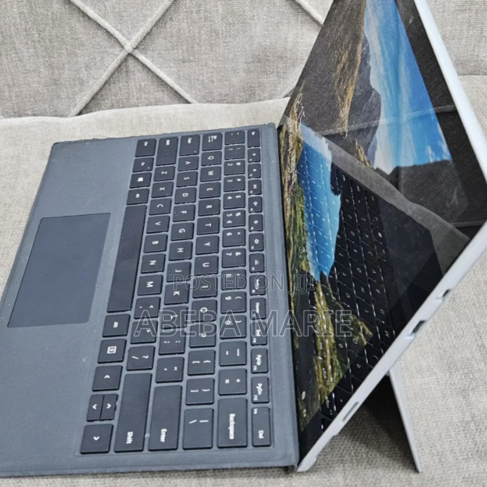 New Laptop Microsoft Surface Pro 6 16GB Intel Core I7 SSD 256GB