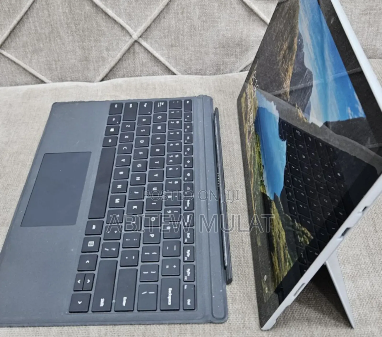 New Laptop Microsoft Surface Pro 6 8GB Intel Core I7 SSD 256GB