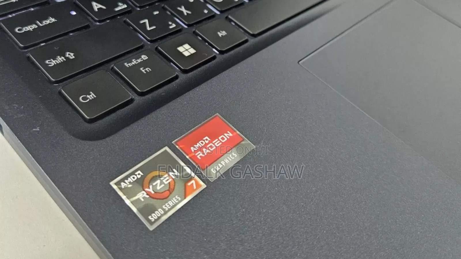 New Laptop Asus Vivobook 16 16GB AMD Ryzen 7 SSD 512GB