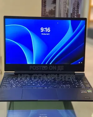 New Laptop HP Victus 15 16GB AMD Ryzen 7 SSD 1T