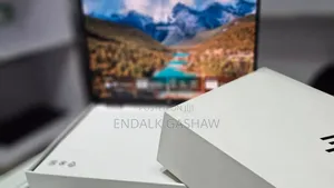 Photo - New Laptop HP Spectre 32GB Intel Core Ultra 7 SSD 1T