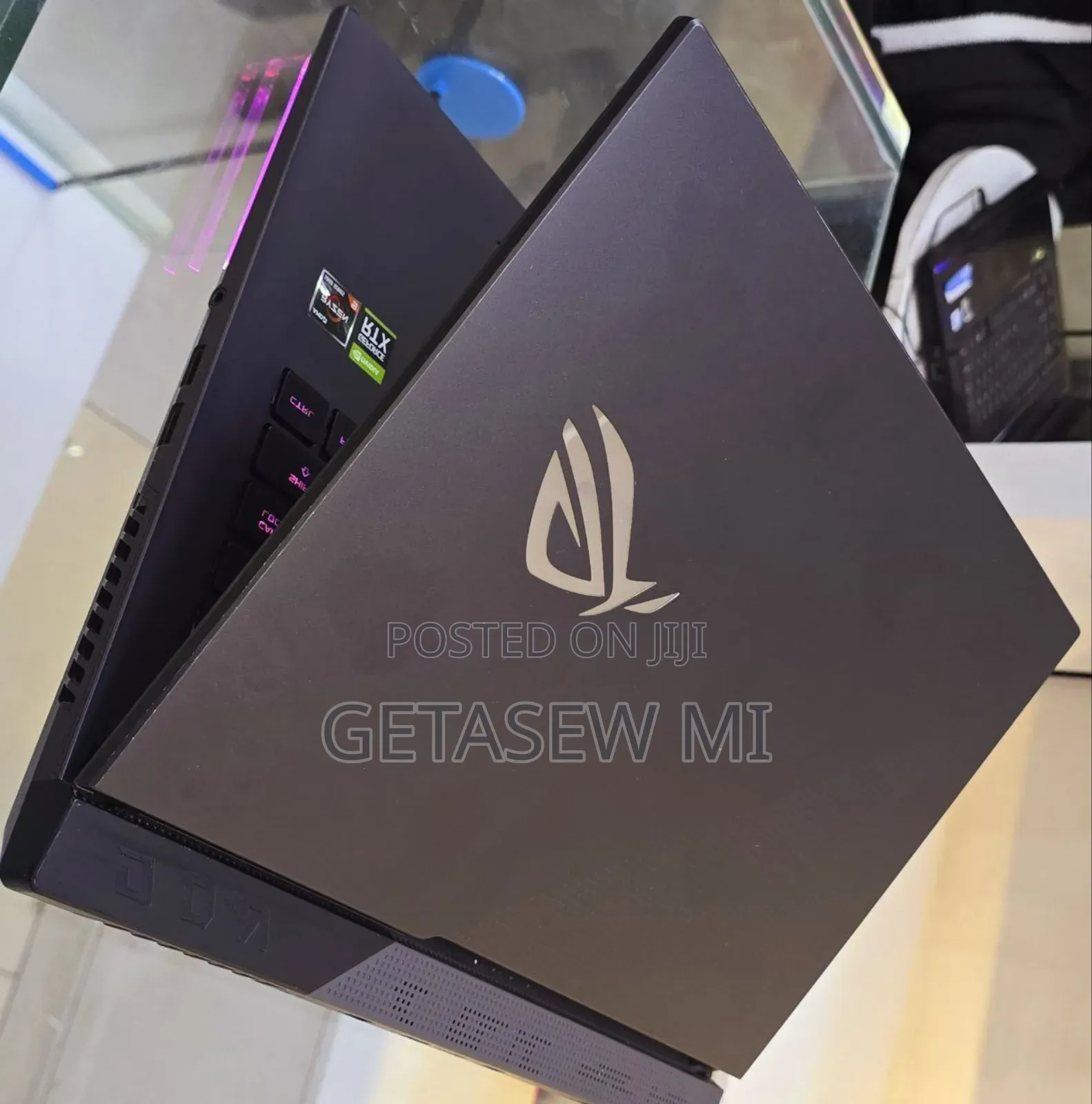 New Laptop Asus ROG Strix G15 16GB AMD Ryzen 9 SSD 512GB