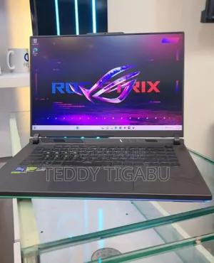 Photo - New Laptop Asus ROG Strix G16 G614 16GB Intel Core I7 SSD 1T