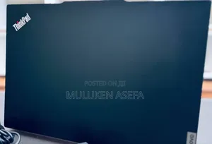 Photo - New Laptop Lenovo ThinkPad 13 32GB Intel Core I7 SSD 512GB