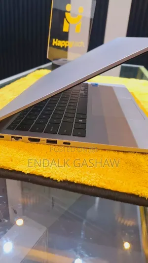 New Samsung Galaxy Book3 Pro 360 16" 16GB Intel Core I7 SSD 512GB