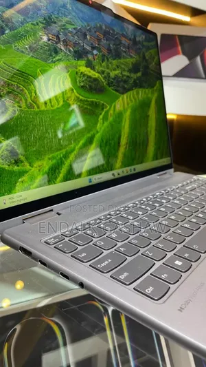 New Laptop Lenovo ThinkPad Yoga 8GB AMD Ryzen 5 SSD 512GB