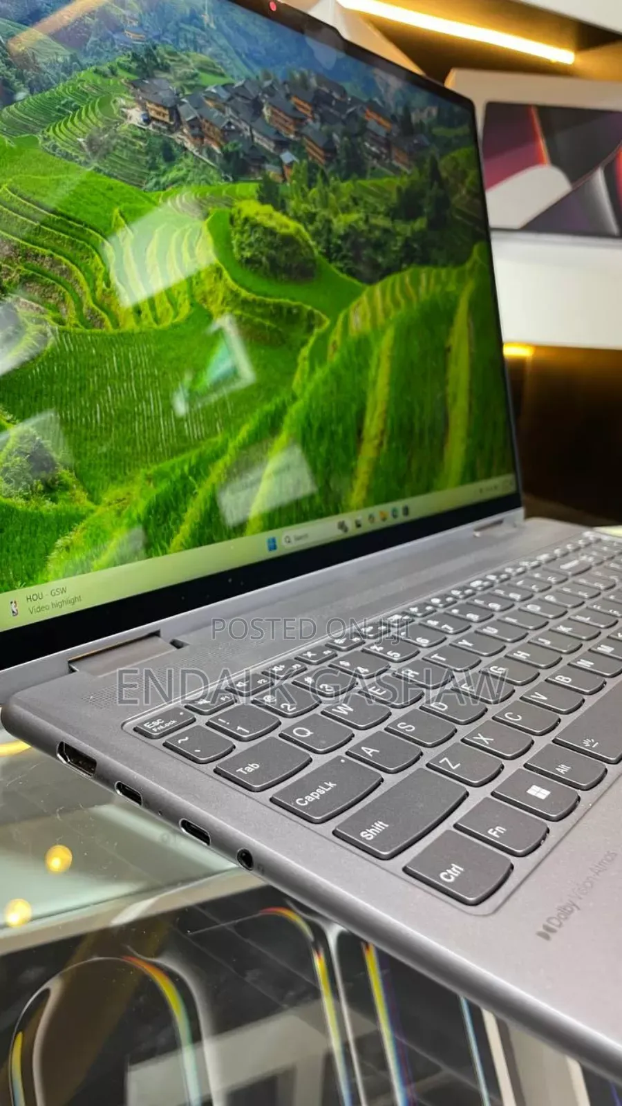 New Laptop Lenovo ThinkPad Yoga 8GB AMD Ryzen 5 SSD 512GB