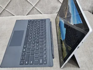 New Laptop Microsoft Surface Pro 6 8GB Intel Core I7 SSD 256GB