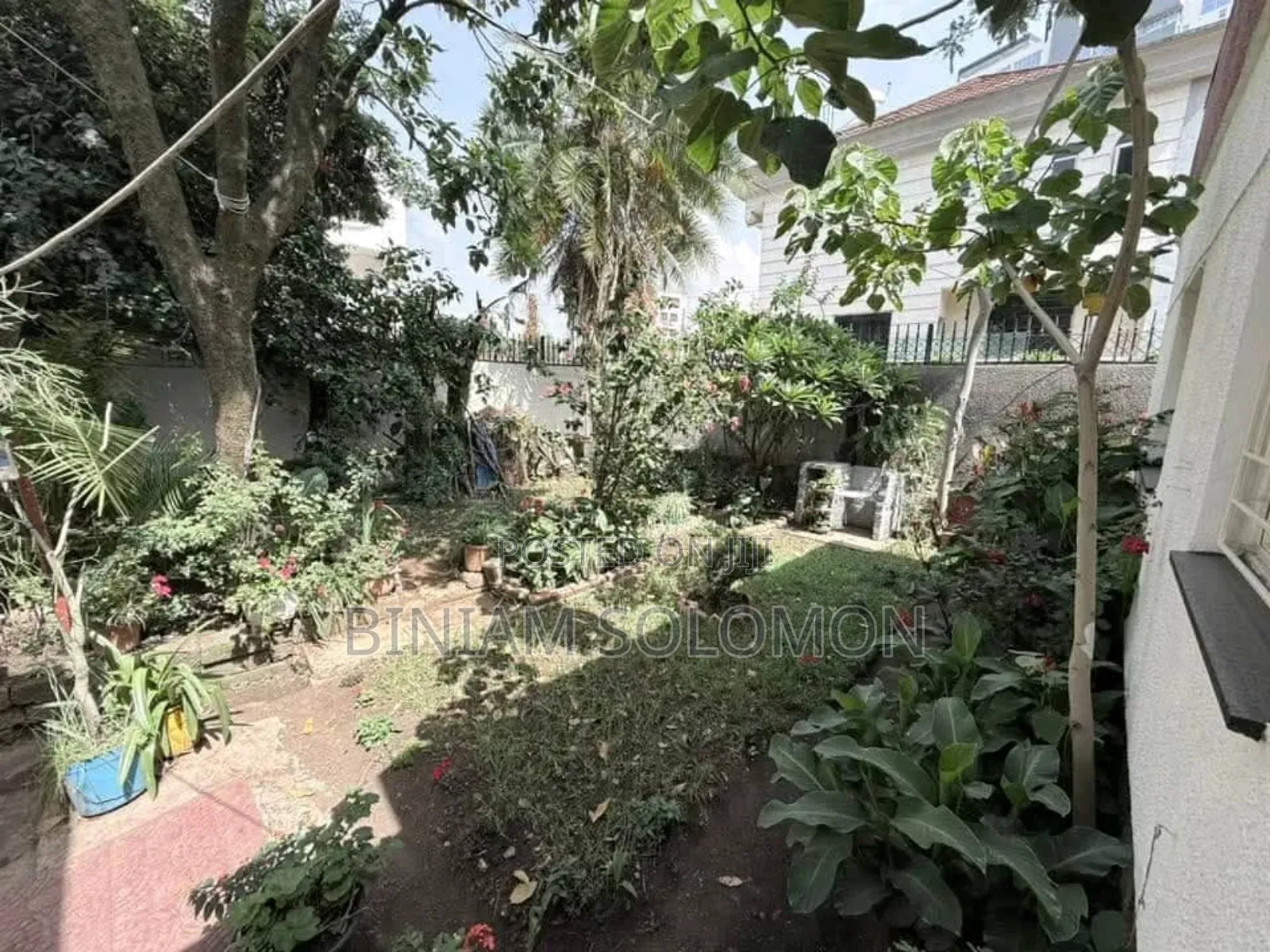 Furnished 3bdrm Villa in Bole for rent