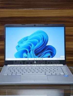 New Laptop HP Stream Notebook 8GB Intel Core I3 SSD 60GB
