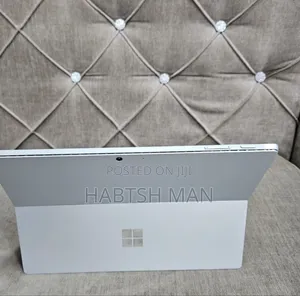 New Laptop Microsoft Surface Pro 6 8GB Intel Core I7 SSD 256GB