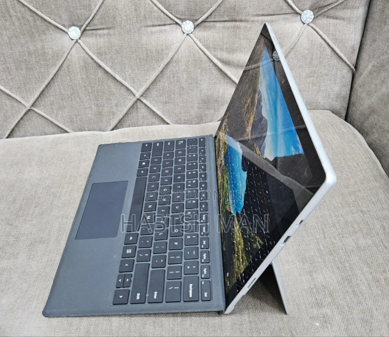 New Laptop Microsoft Surface Pro 6 8GB Intel Core I7 SSD 256GB