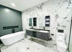 8bdrm House in G+3, Yeka for rent