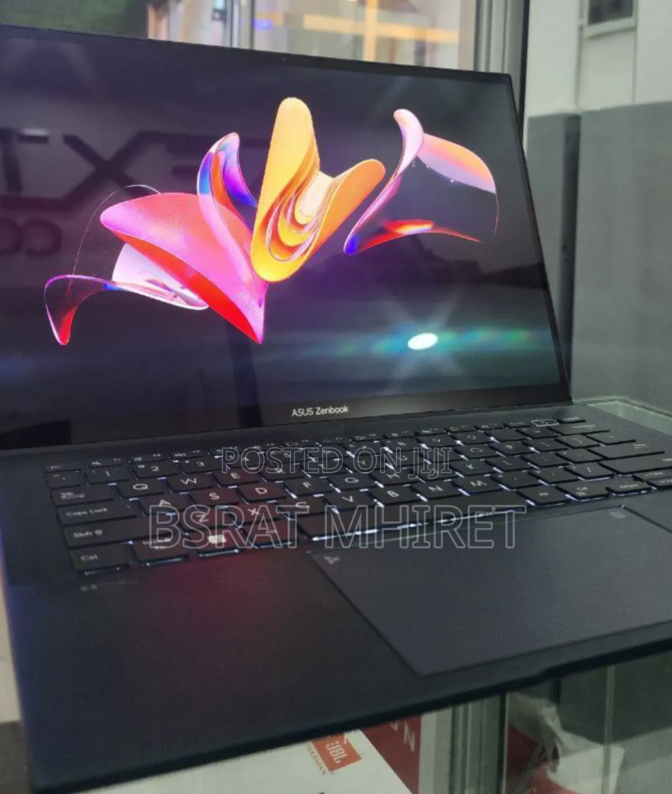 New Laptop Asus ZenBook 13 UX331UN 16GB Intel Core I7 SSD 512GB