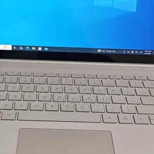New Laptop Microsoft Surface Book 3 16GB Intel Core I7 SSD 256GB