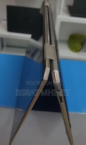 New Laptop HP Spectre 16GB Intel Core I7 SSD 1T