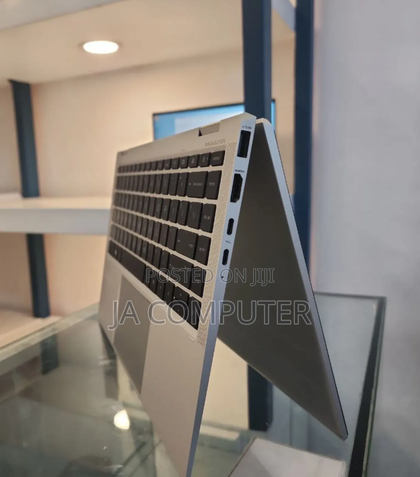 New Laptop HP EliteBook X360 1040 G7 16GB Intel Core I7 SSD 512GB
