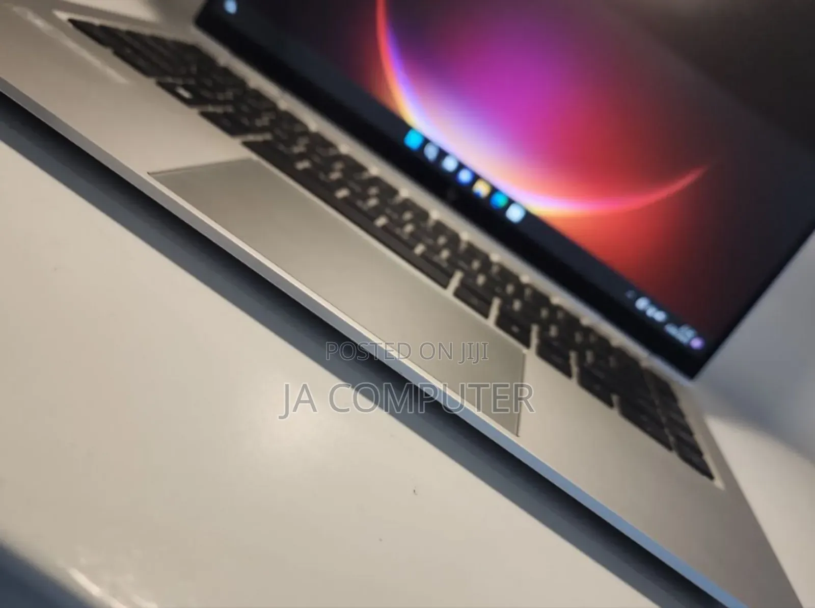 New Laptop HP EliteBook X360 1040 G7 16GB Intel Core I7 SSD 512GB