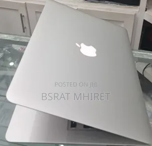 Photo - New Laptop Apple MacBook Pro 2017 8GB Intel Core I5 SSD 128GB