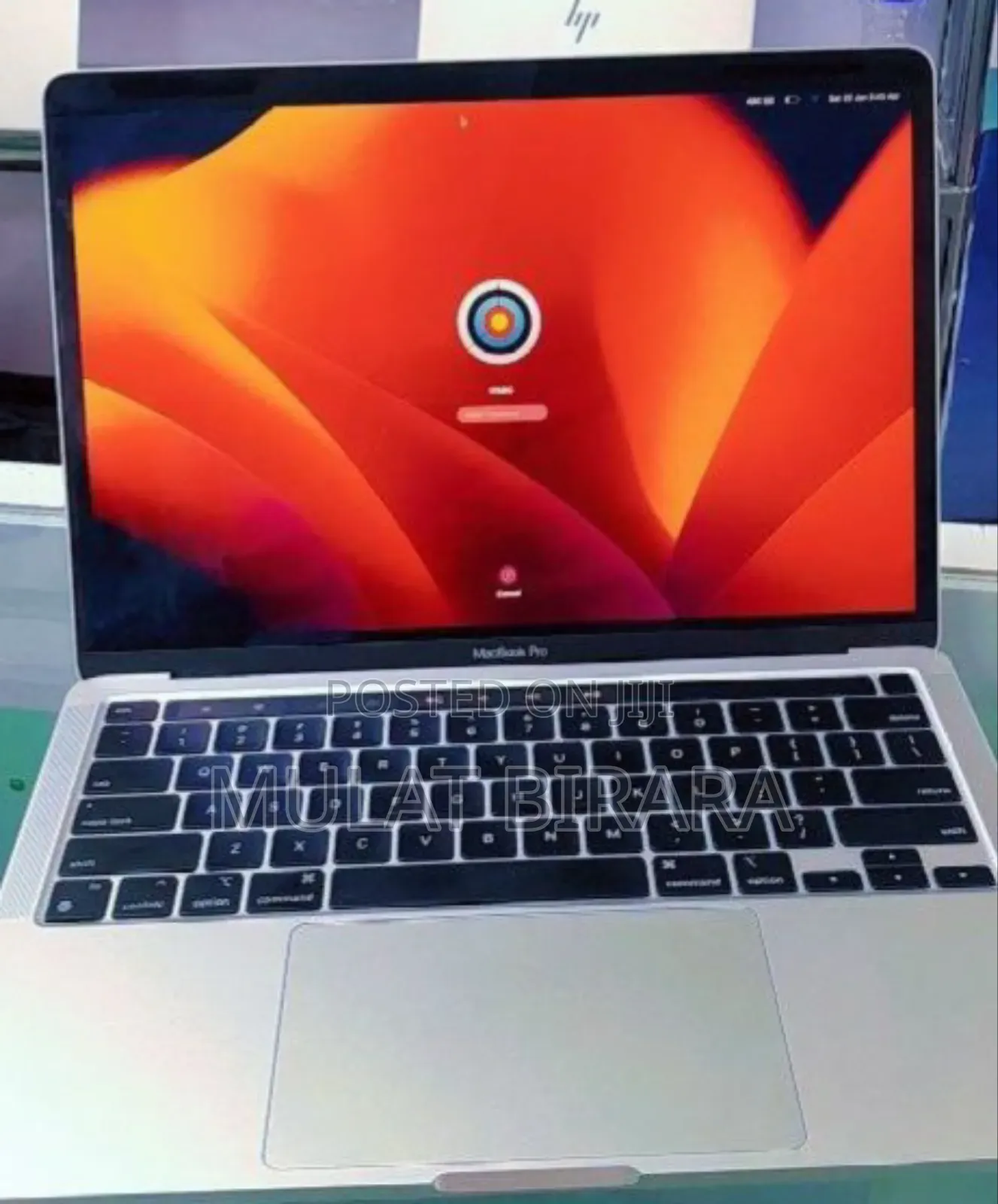 New Laptop Apple MacBook Pro 2020 8GB Apple M1 Pro SSD 256GB