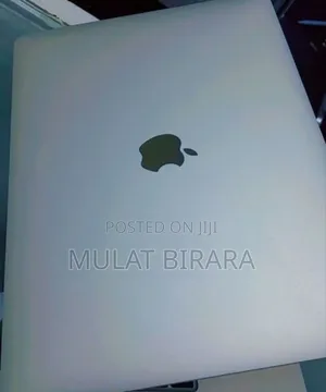 New Laptop Apple MacBook Pro 2020 8GB Apple M1 Pro SSD 256GB