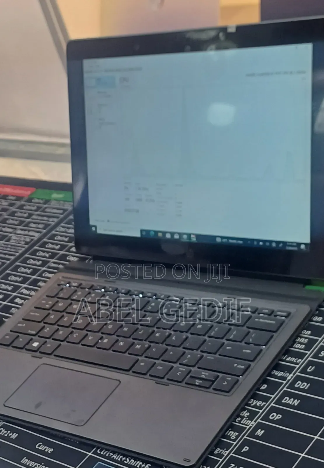 New Laptop HP Elite X2 1012 G2 8GB Intel Core I5 SSD 256GB