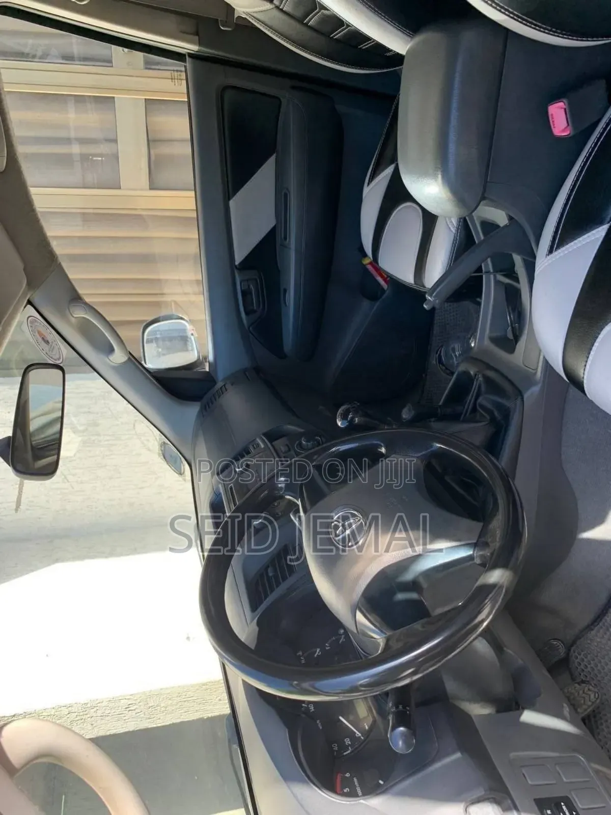 Toyota Hilux 2014 Silver