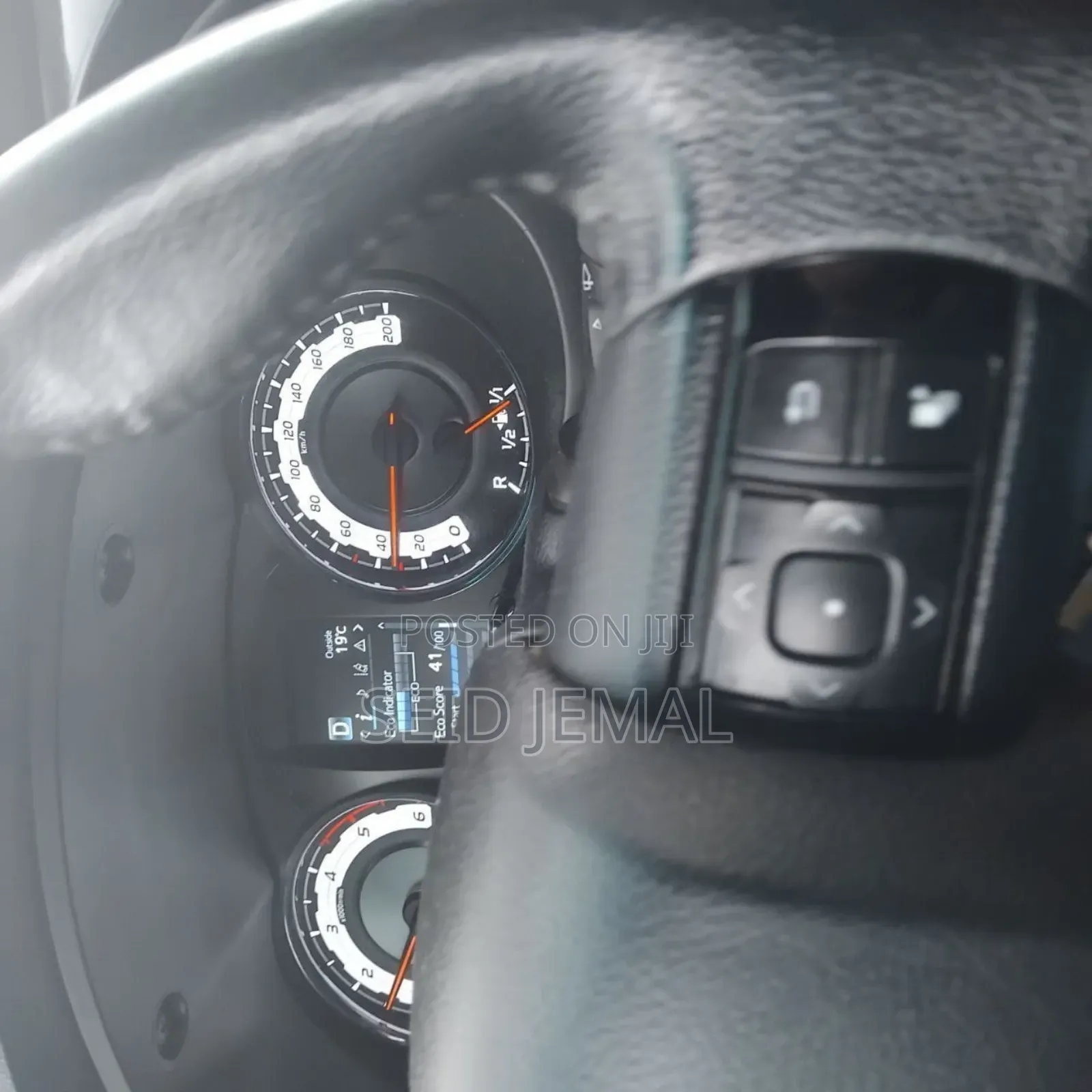 Toyota Hilux 2020 Gray