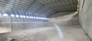 ለክራይ የቀረበ መጋዘን