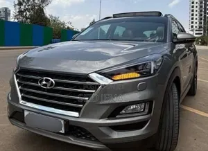 Photo - Hyundai Tucson 2020 Gray