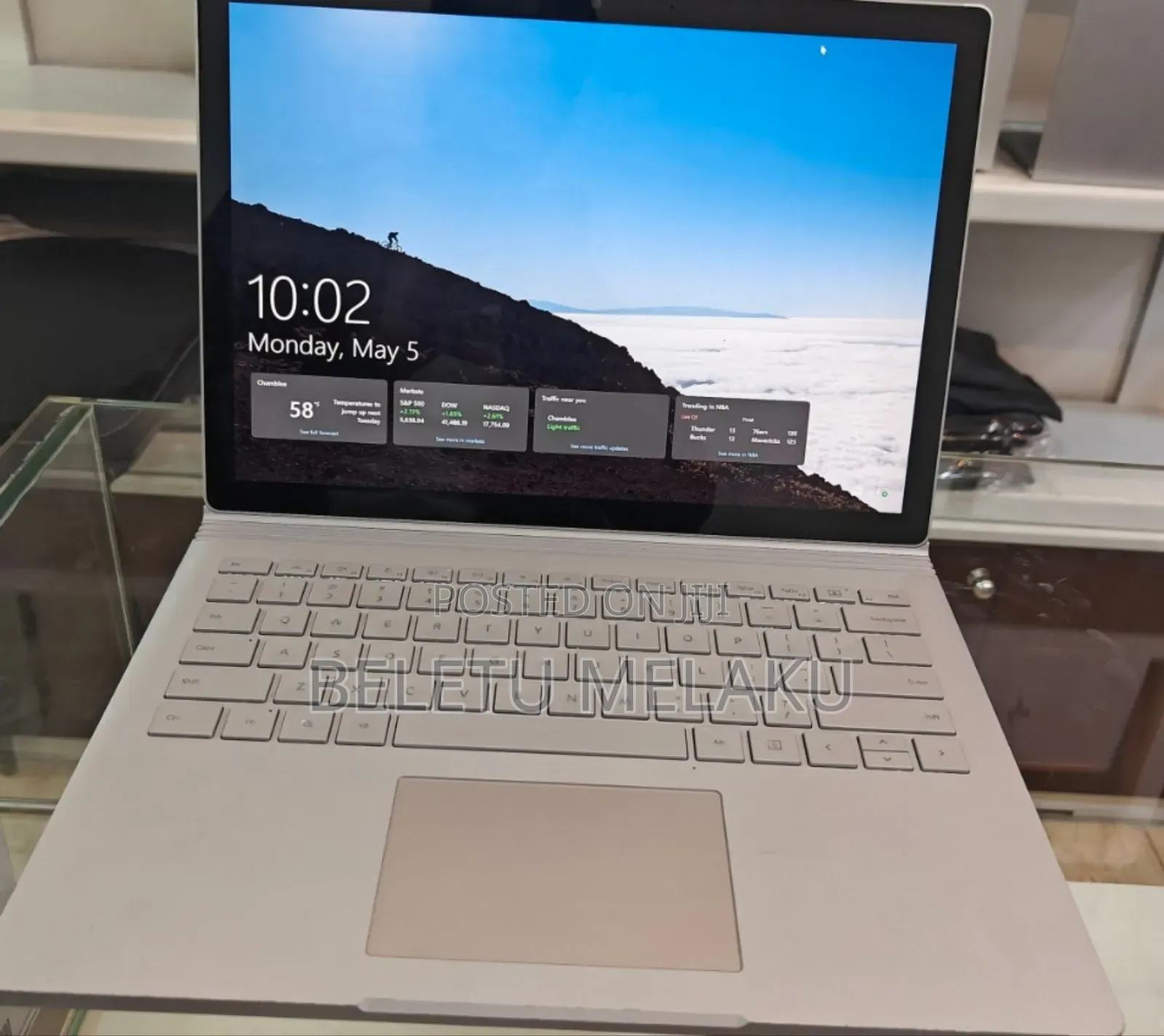 New Laptop Microsoft Surface Book 3 16GB Intel Core I7 SSD 256GB