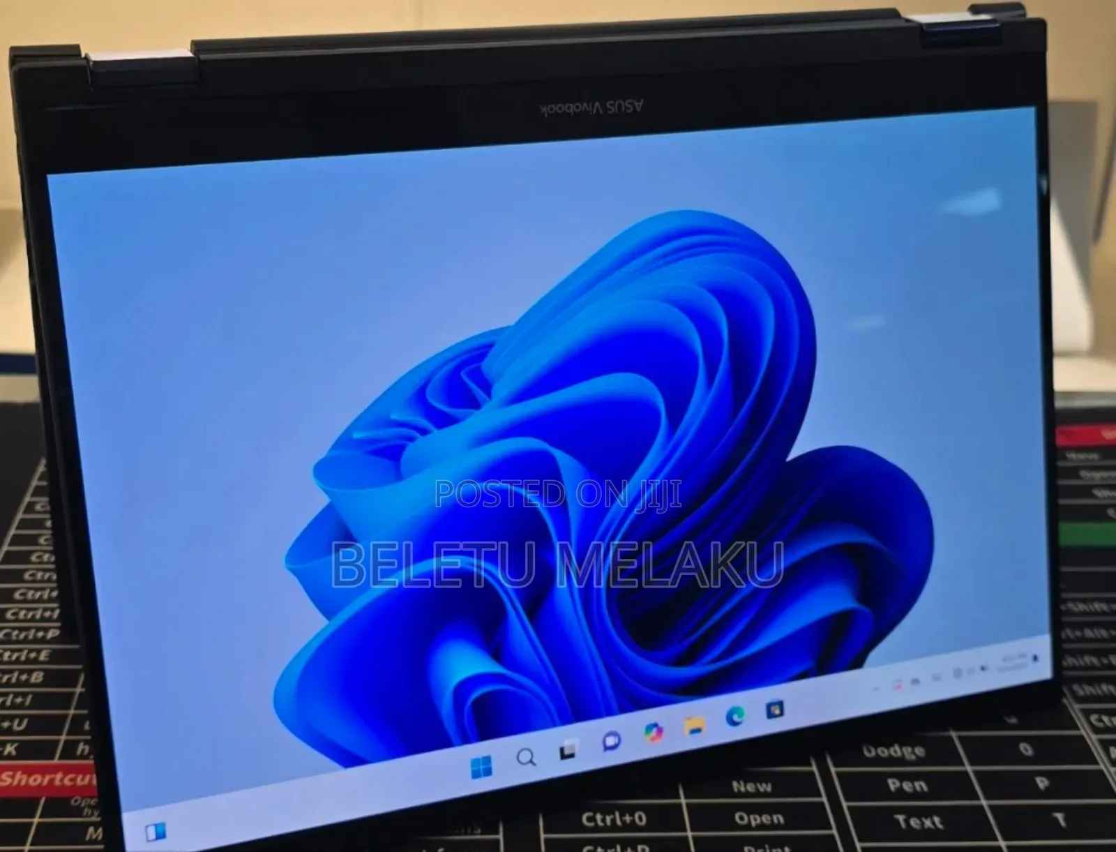 New Laptop Asus Zenbook Duo 14 16GB Intel Core I9 SSD 512GB