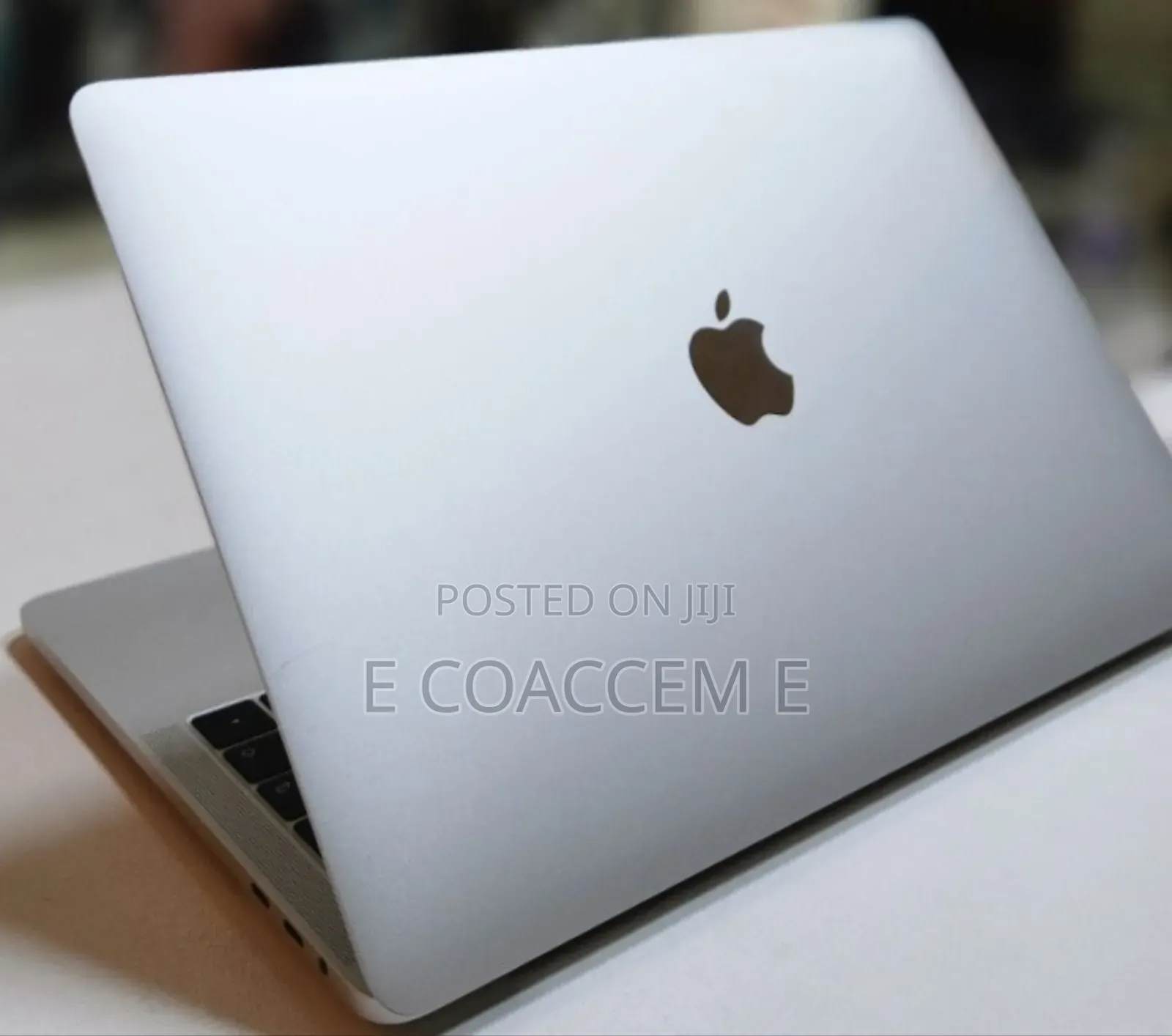 New Laptop Apple MacBook 8GB Intel Core I5 SSD 256GB