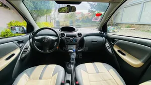 Toyota Vitz 2002 Blue