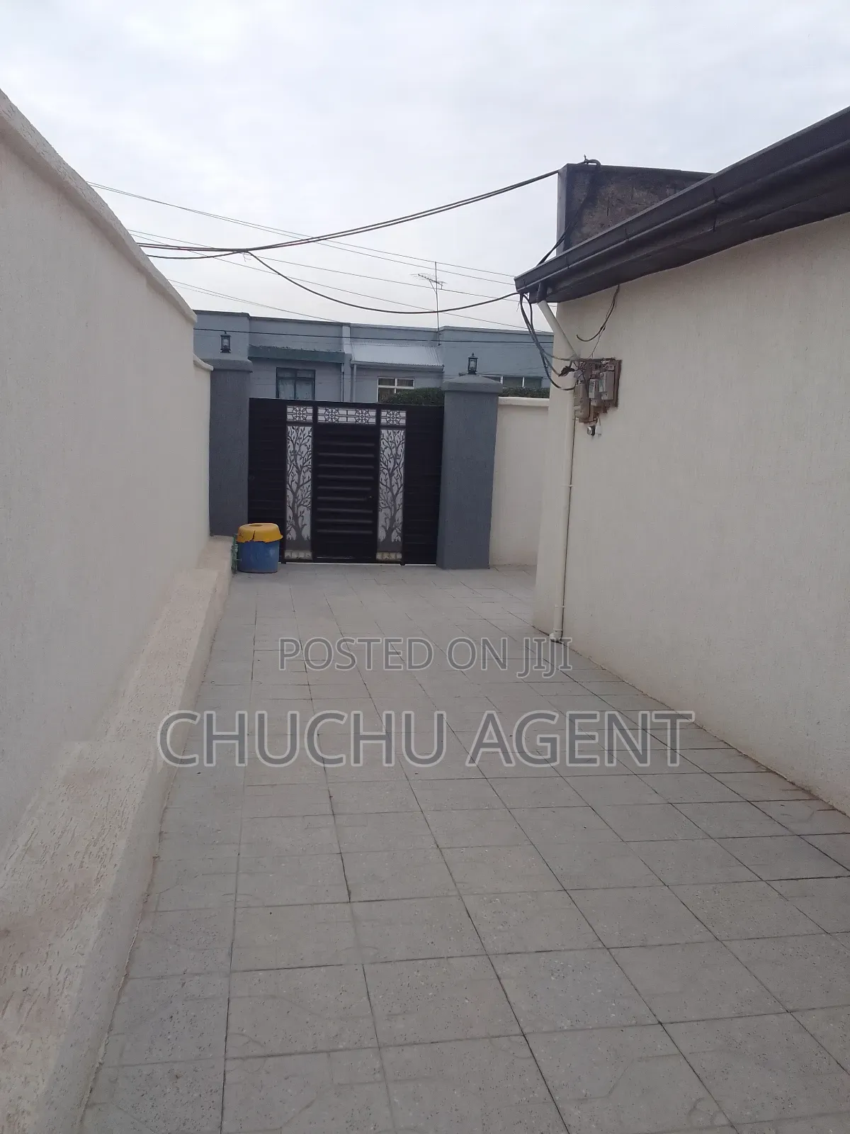 3bdrm Villa in Nifas Silk-Lafto for sale